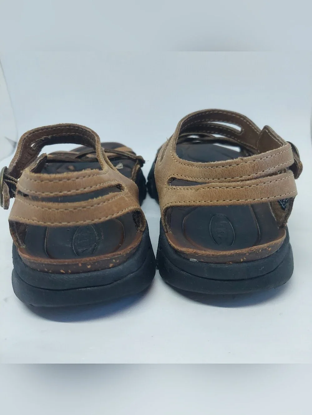 Keen Naples Brown Tan Leather Sandals Strappy Fisherman Womens Size 6.5
